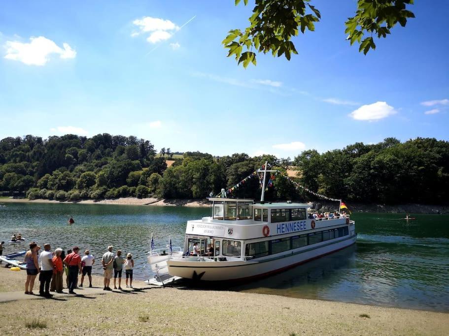 Haus Julia Direkt Am Hennesee Mitten Im Sauerland Meschede Exterior foto